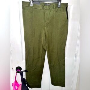 Banana Republic Sloan pants size 10 NWT
